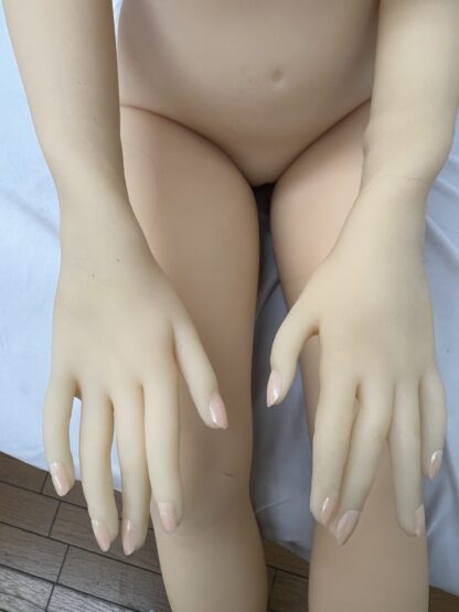 【中古】Momodoll TPE製 約132cm 口可動あり ヒート・音声機能（動作未確認） DF5097 - 画像 (4)