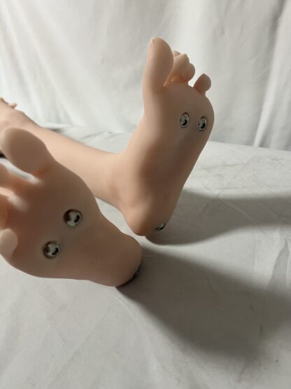 【中古美品】Realgirl #C9　Eカップ　ホール脱着式　ゼリー胸　自立加工有　超リアルメイク　軽量版　約158cm　DF5149 - 画像 (11)