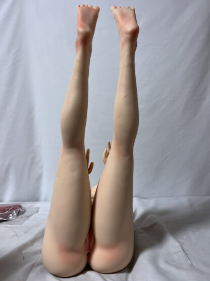 【中古美品】色気美人 フルシリコン製 約90cm Dカップ ゼリー胸 アニメドール DF5172 - 画像 (12)