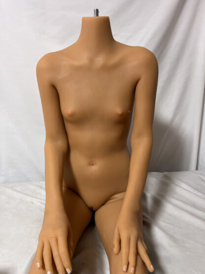【中古】CATDOLL TPE製 約148cm Asian tone Hanakoヘッド 口稼働あり 指関節あり ホール一体型 DF5236 - 画像 (9)