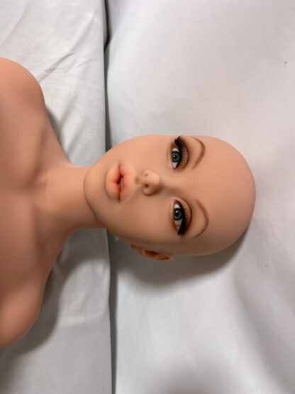 【中古美品】Piperdoll TPE製 トルソー型 約75cm Kカップ 小麦肌 JESSICA シームレスヘッド DF5294 - 画像 (3)