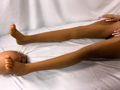 【中古美品】Yearndoll 約163cm 小麦肌 フルシリコン製 #Y22ヘッド + TPE製ボディ 口稼働、目の開閉あり ホール一体型 DF5316 - 画像 (10)