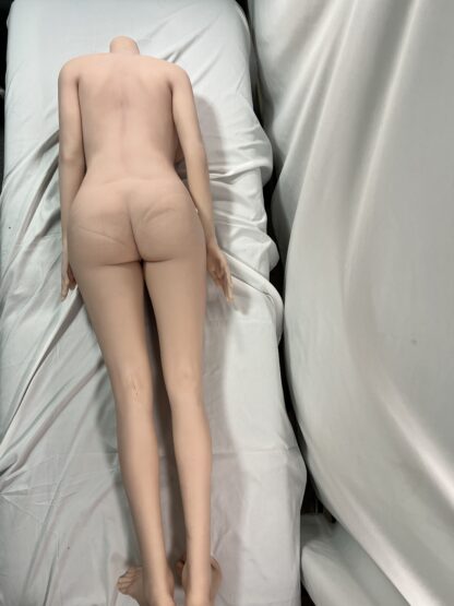 【中古】Realgirl　＃D21ヘッド　C工場製　硬質シリコンヘッド+TPEボディ　指骨格　Eカップ　ホール一体型　ゼリー胸　自立加工有　軽量化ボディ　約158cm　DF5328 - 画像 (17)