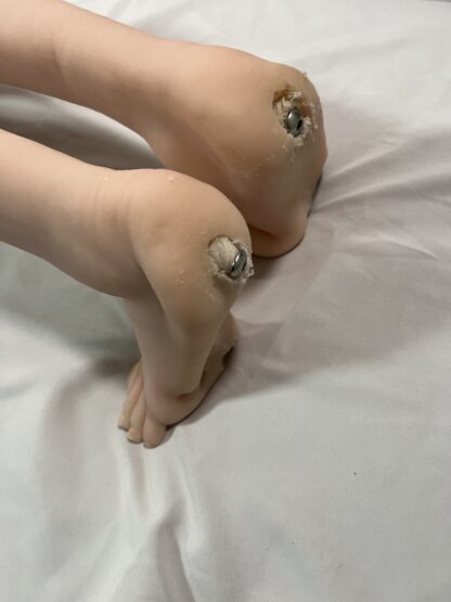 【中古】Realgirl　＃D21ヘッド　C工場製　硬質シリコンヘッド+TPEボディ　指骨格　Eカップ　ホール一体型　ゼリー胸　自立加工有　軽量化ボディ　約158cm　DF5328 - 画像 (22)