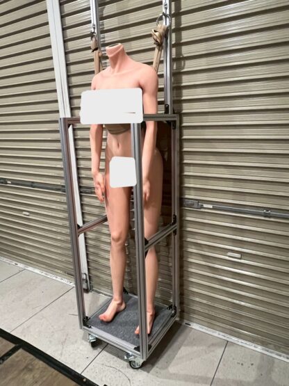 【中古】ラブドール設置台（アルミ製） キャスター・ストッパー付き 吊り下げ式 約13kg DF-STAND001