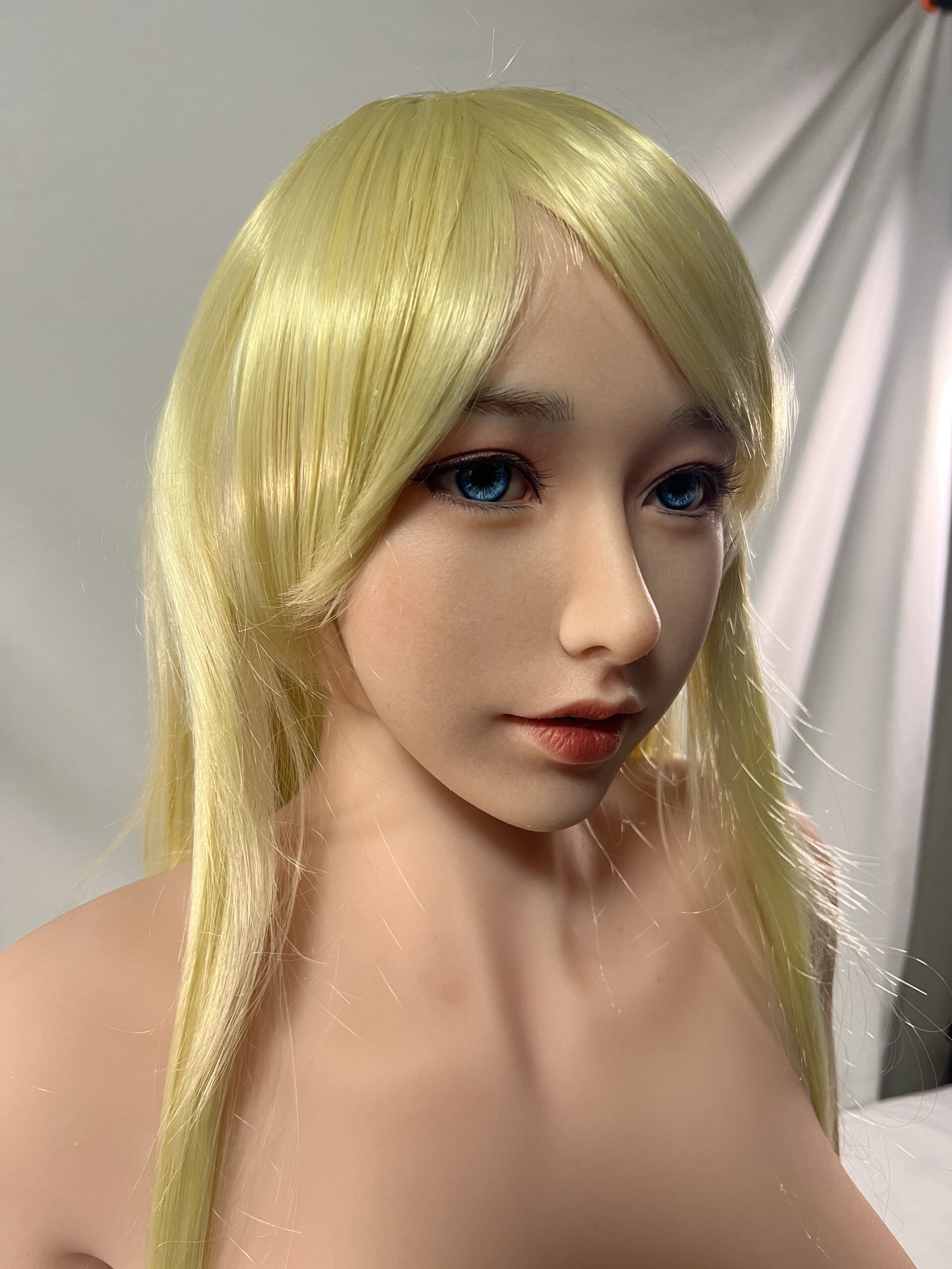 【中古】Realgirl #ds34 軟性シリコンヘッド 口可動有 職人メイク+TPEボディ Eカップ 音声機能(両胸、両太もも、ホールにセンサー)陰部吸引機能 動作確認済み ホール一体型 自立加工有 約171cm DF5377 - 画像 (4)