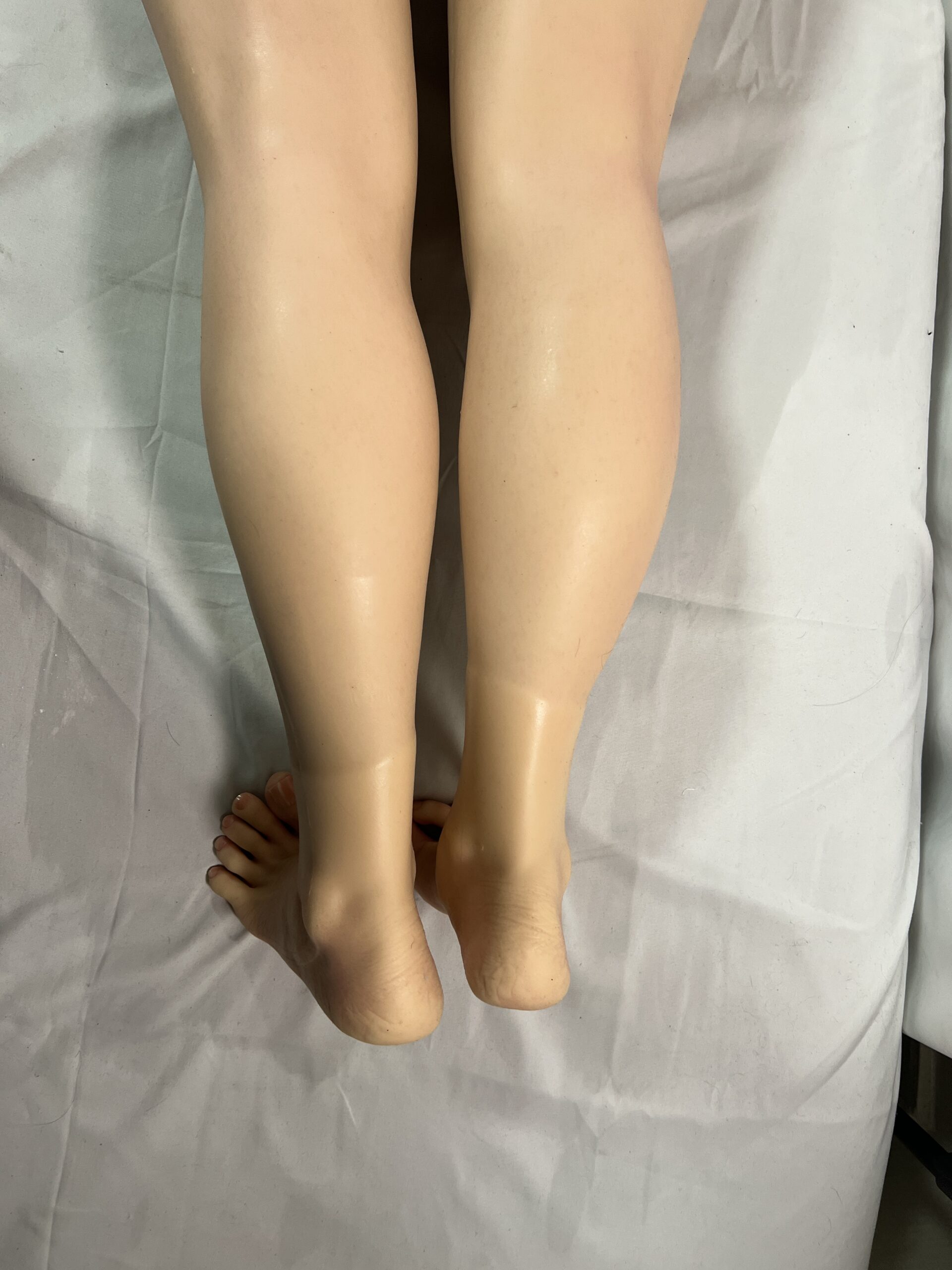 【中古美品】Starpery Saner硬質シリコンヘッド+DollSeniorFカップシリコンボディ ホール一体型 指骨格 ハードハンドフット ゼリー胸 約160cm DF5398 - 画像 (17)