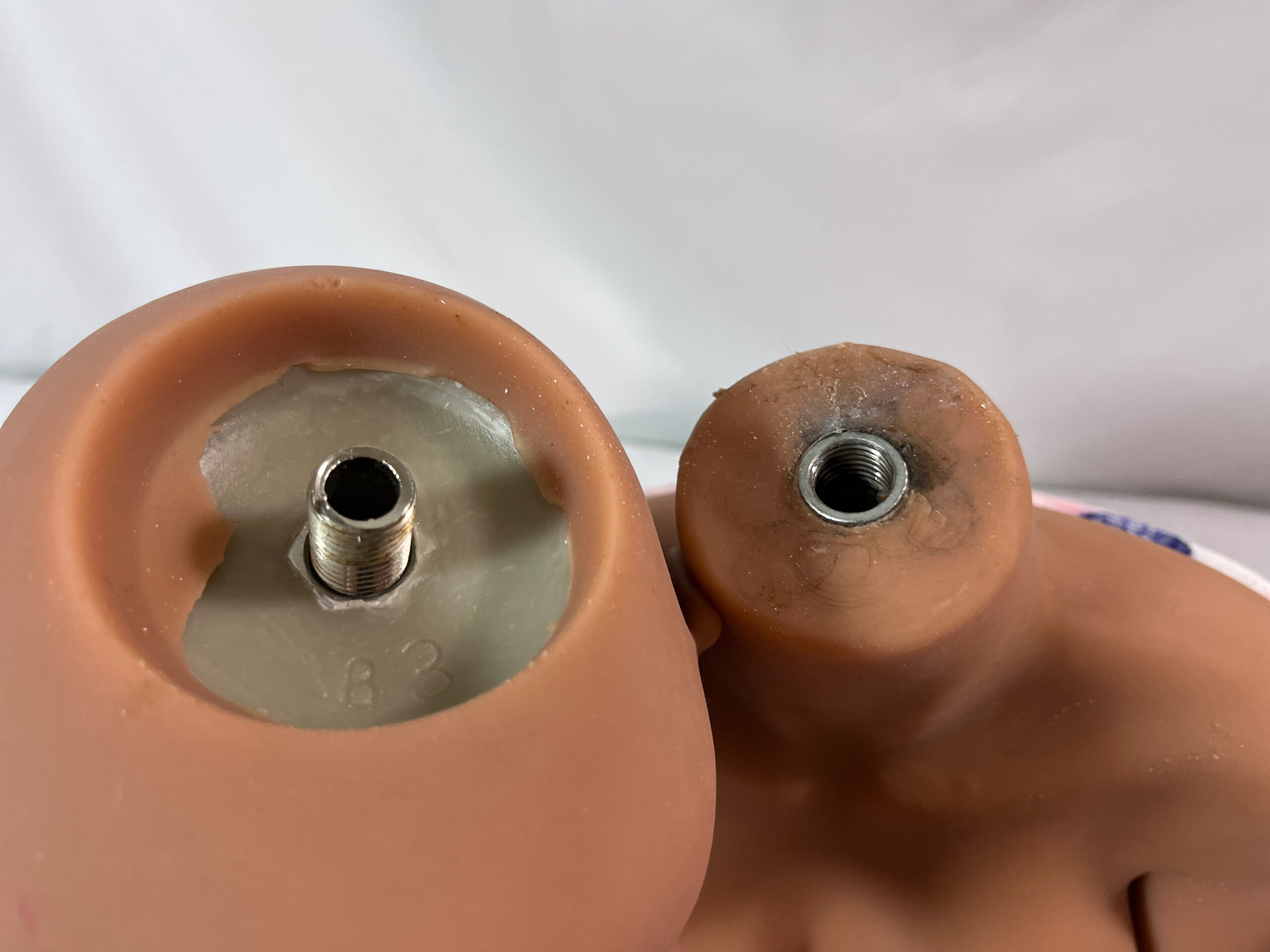 【中古】TPE製 約105cm 全身ワイヤー 小麦肌 ホール一体型 DF5422 - 画像 (8)