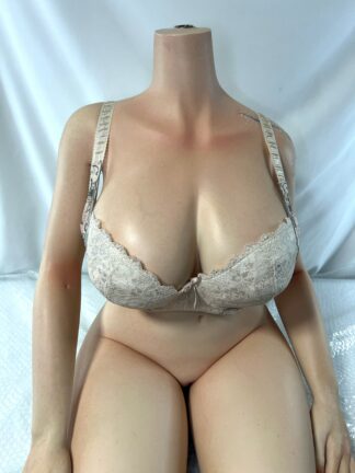 【中古】FUDOLL シリコンボディのみ　自立加工有　指関節　ホール一体型　ゼリー胸　約162(ヘッド込みの時)cm　DF5697