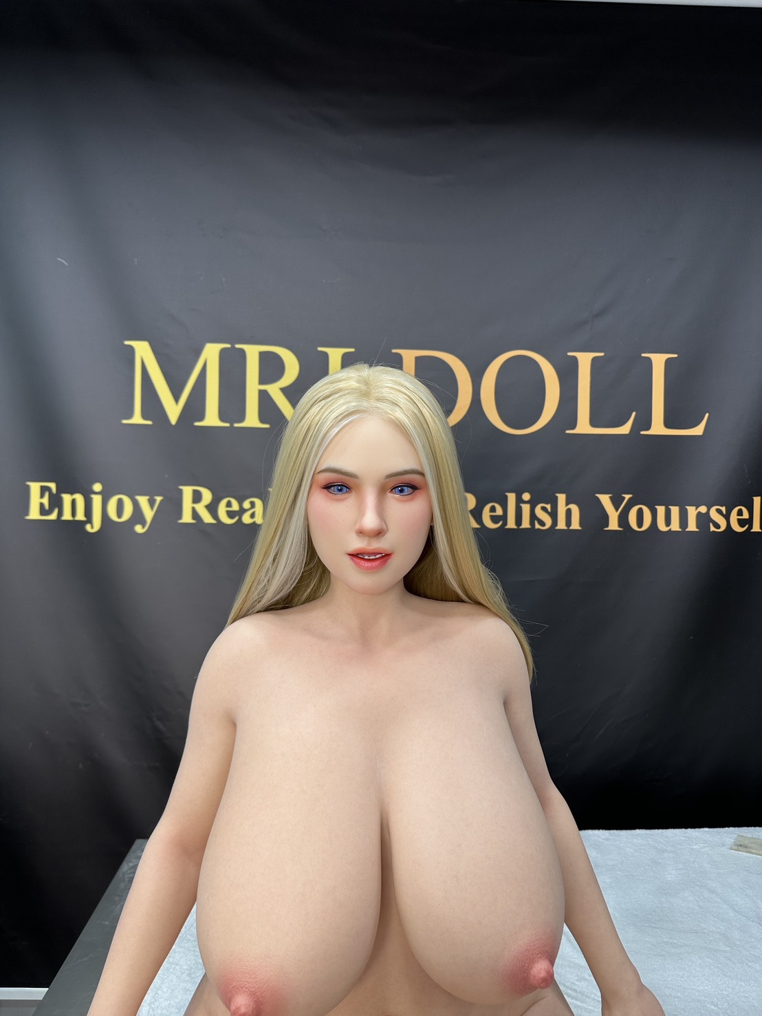 【新品・未開封品】MRLDOLL Lana フルシリコンドール 爆乳 ホール一体型 ゼリー胸 指骨格 約160cm DF5742 - 画像 (17)
