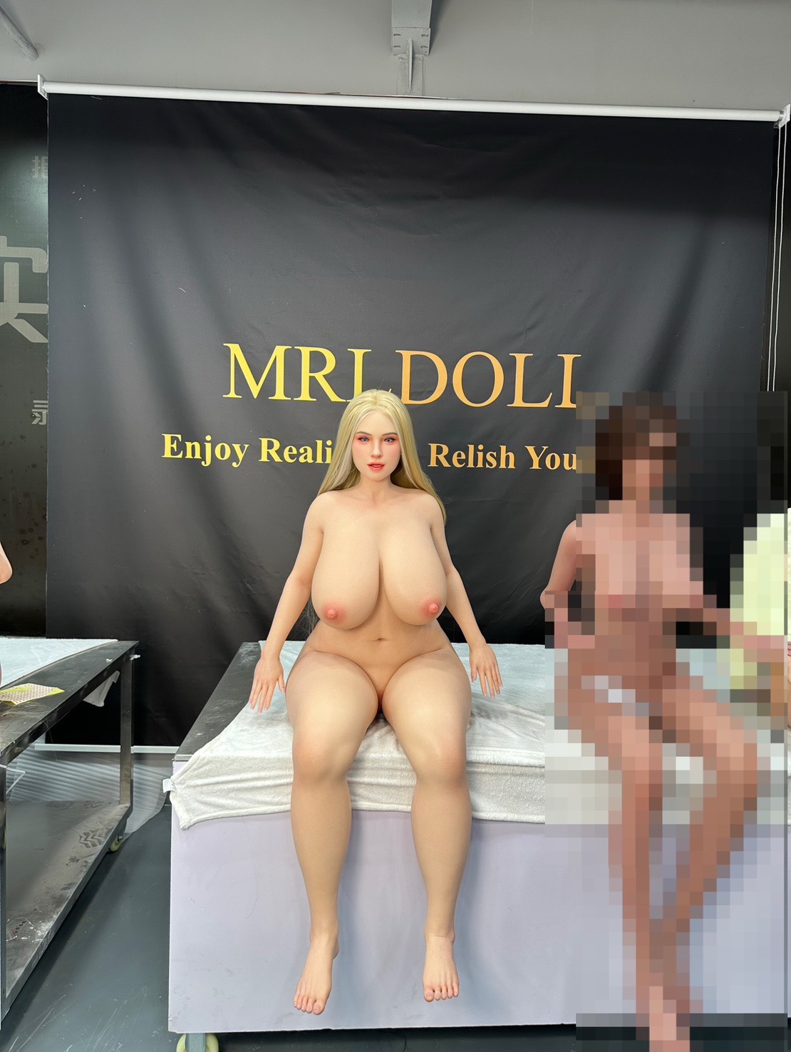 【新品・未開封品】MRLDOLL Lana フルシリコンドール 爆乳 ホール一体型 ゼリー胸 指骨格 約160cm DF5742 - 画像 (18)